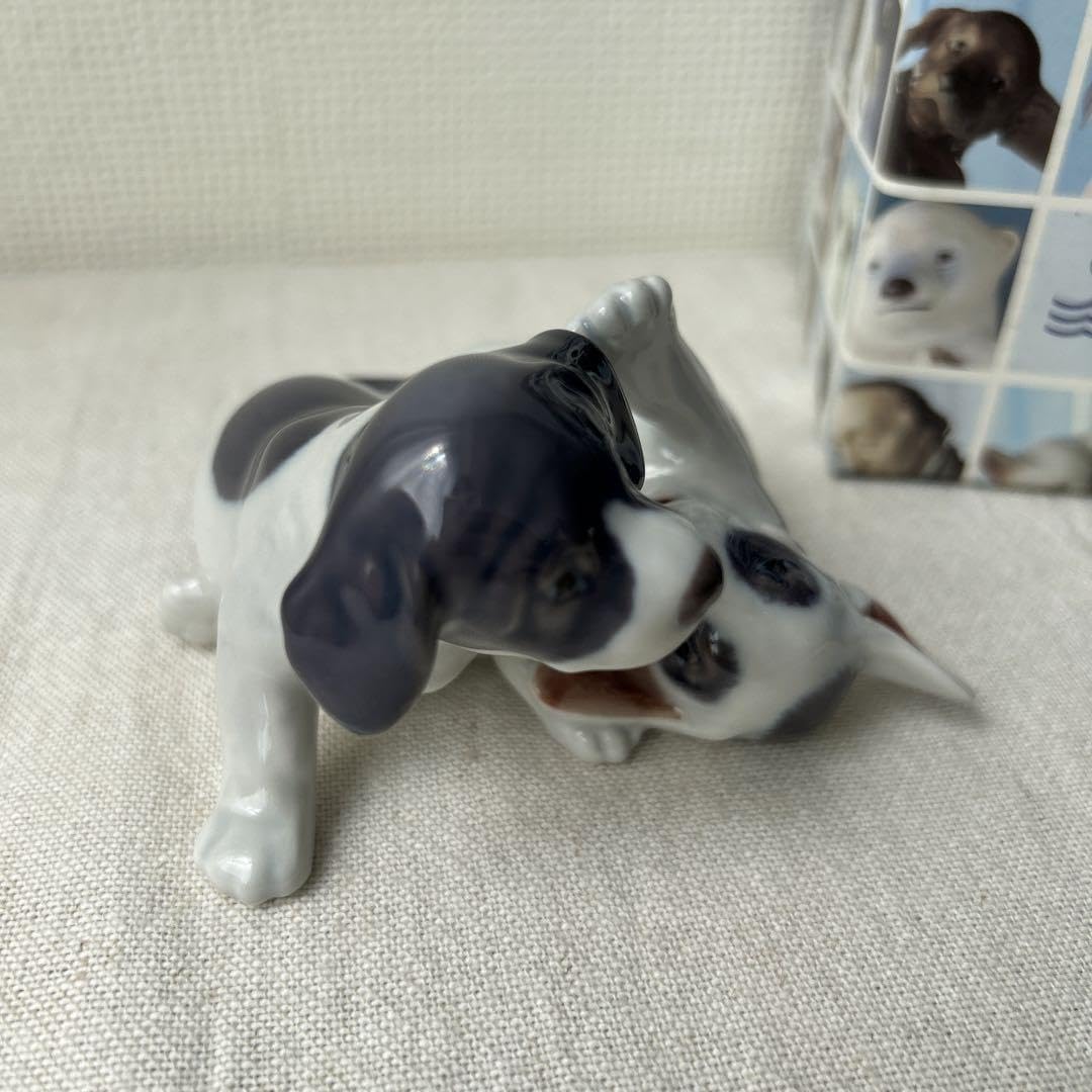 ロイヤルコペンハーゲン イヤーフィギュリン2000 ポインターパピーズ